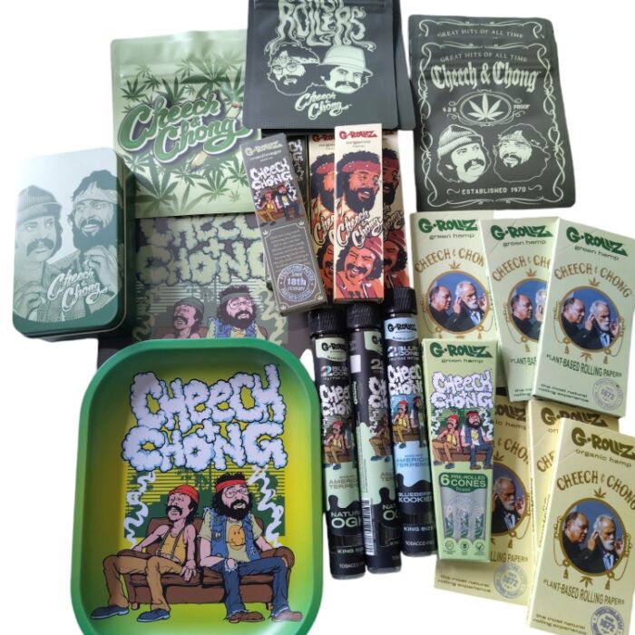 G-Rollz Cheech & Chong Sofa Gift Set - Image 37